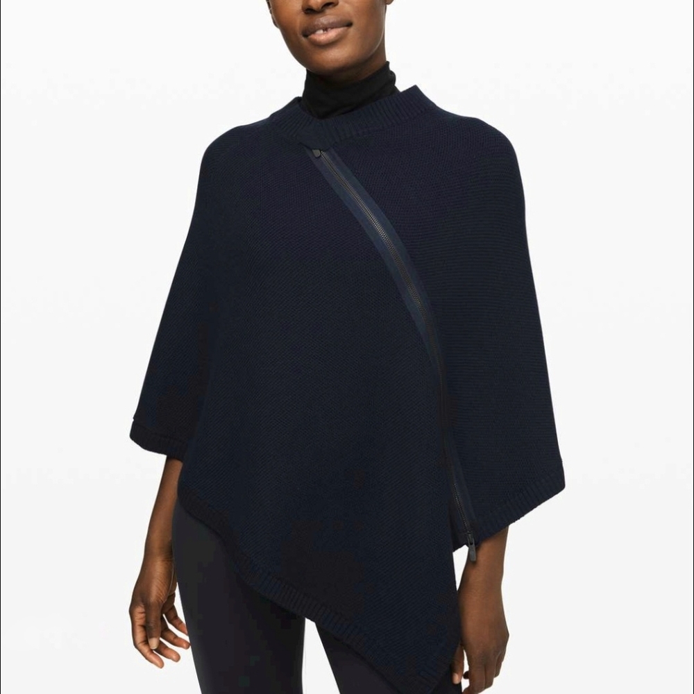 Lululemon Athletica On The Go Navy Blue Merino Wool Knit Poncho